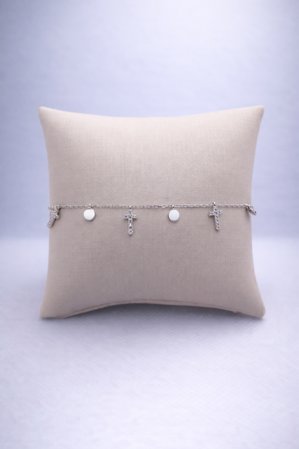 Windsor Cross Charm Bracelet - Rubielle London