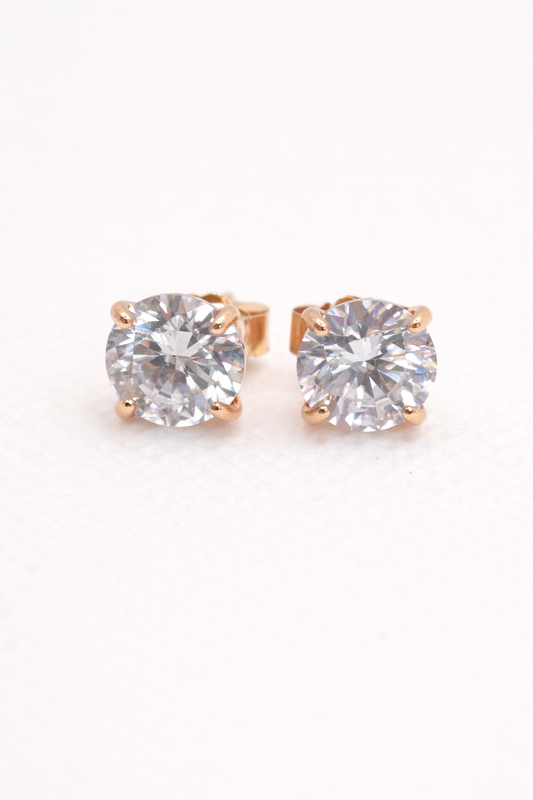 Chelsea Solitaire Stud Earrings 6.5mm — 18k Gold - Rubielle London