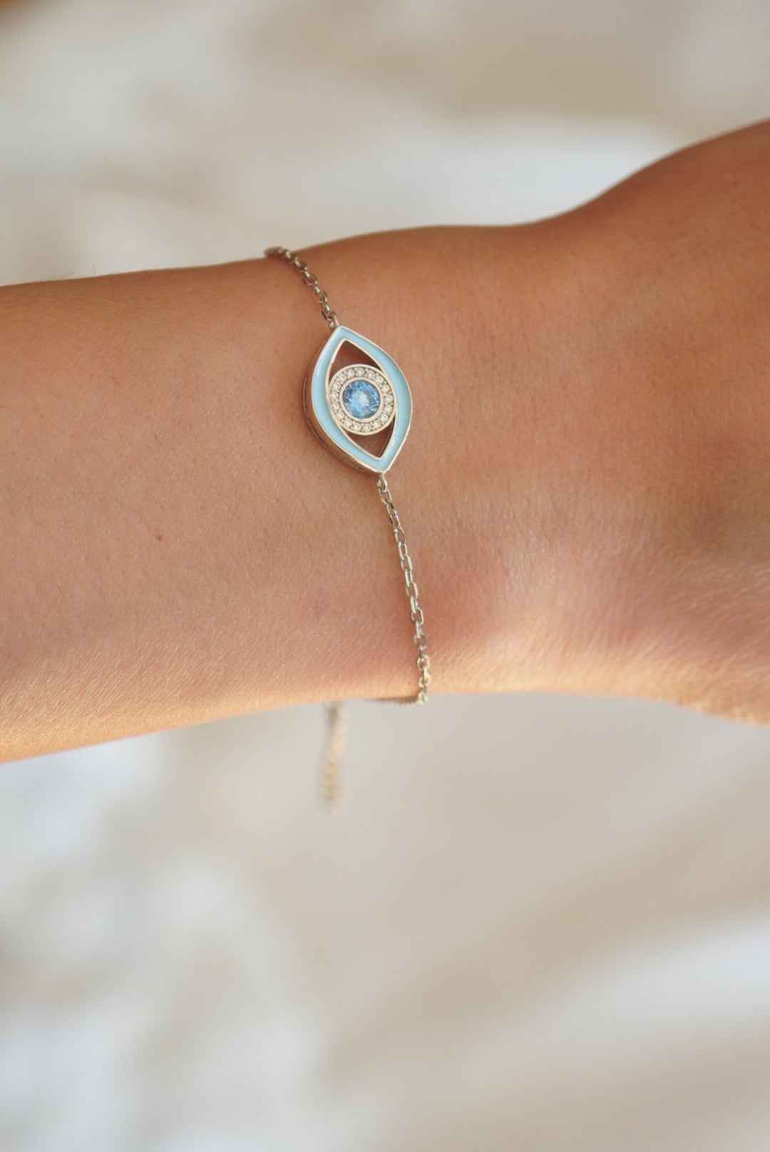 Kensington Eye Bracelet