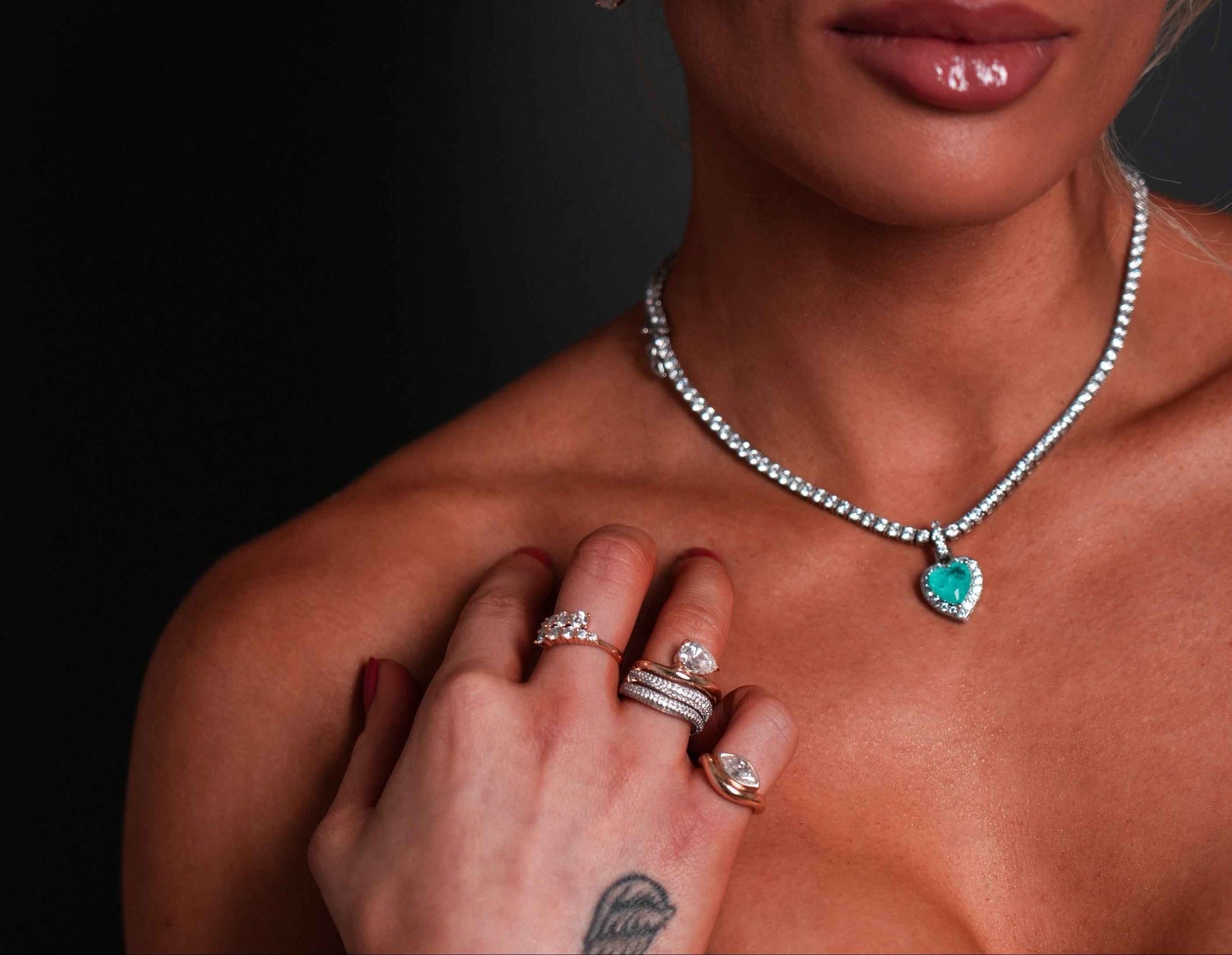The Belgravia Colombian Emerald Heart Pendant | Lab Grown