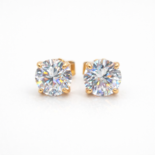 Sovereign Moissanite Stud Earring 6.5mm — 18k Gold - Rubielle London