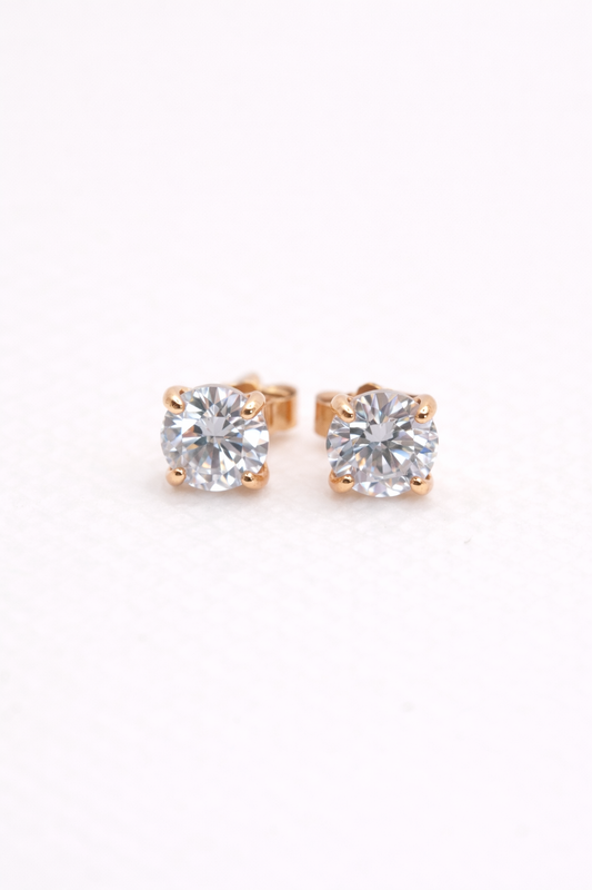 Chelsea Solitaire Stud Earrings 4mm — 18k Gold - Rubielle London